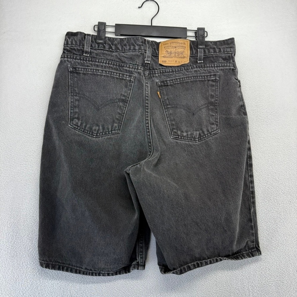 Vintage Levis Jean Shorts Mens 36 FITS 33 Black Orange Tab Baggy Denim Jorts 90s
